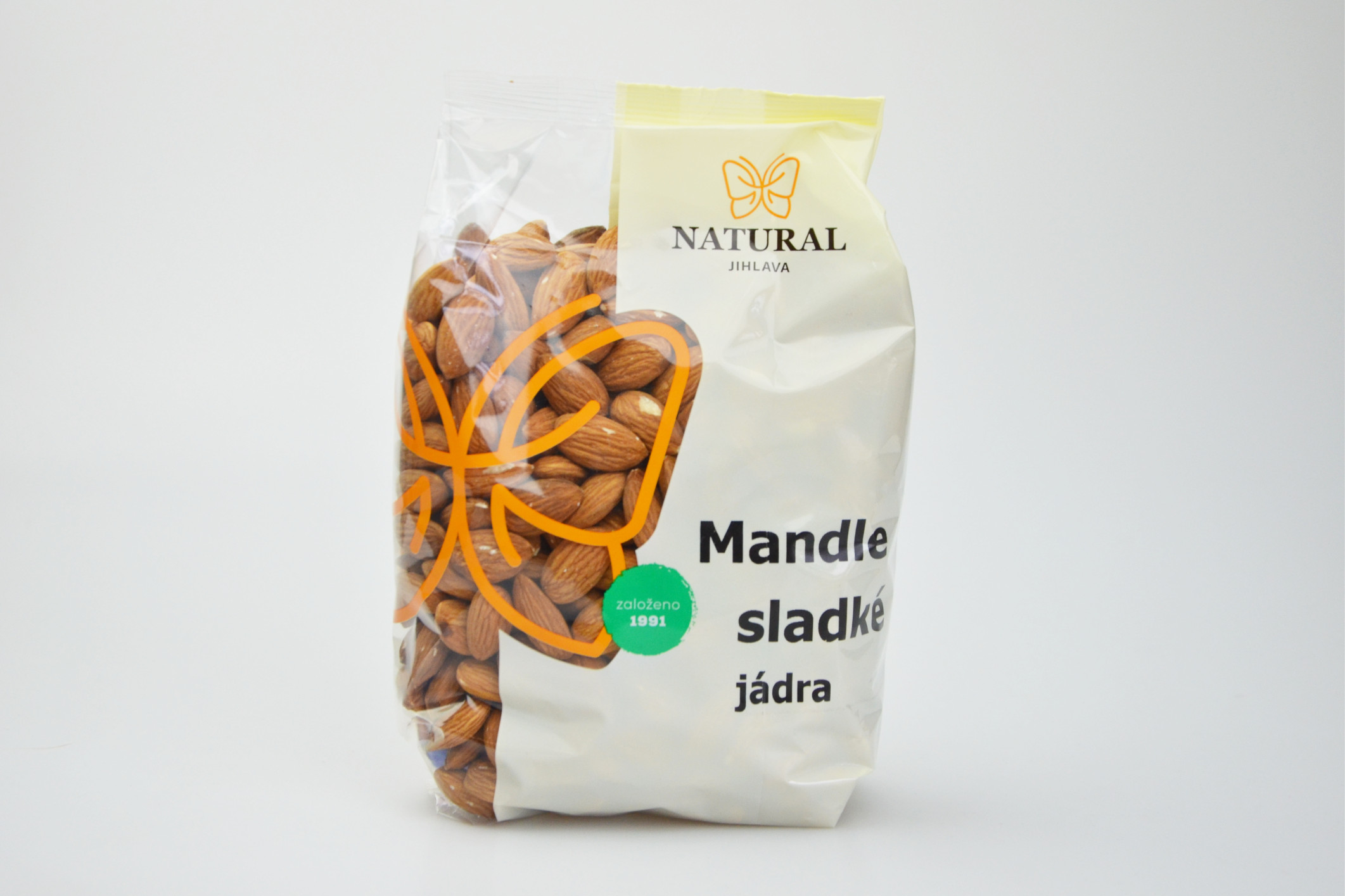Natural Jihlava Mandle sladké - jádra - neloupané Natural 500g